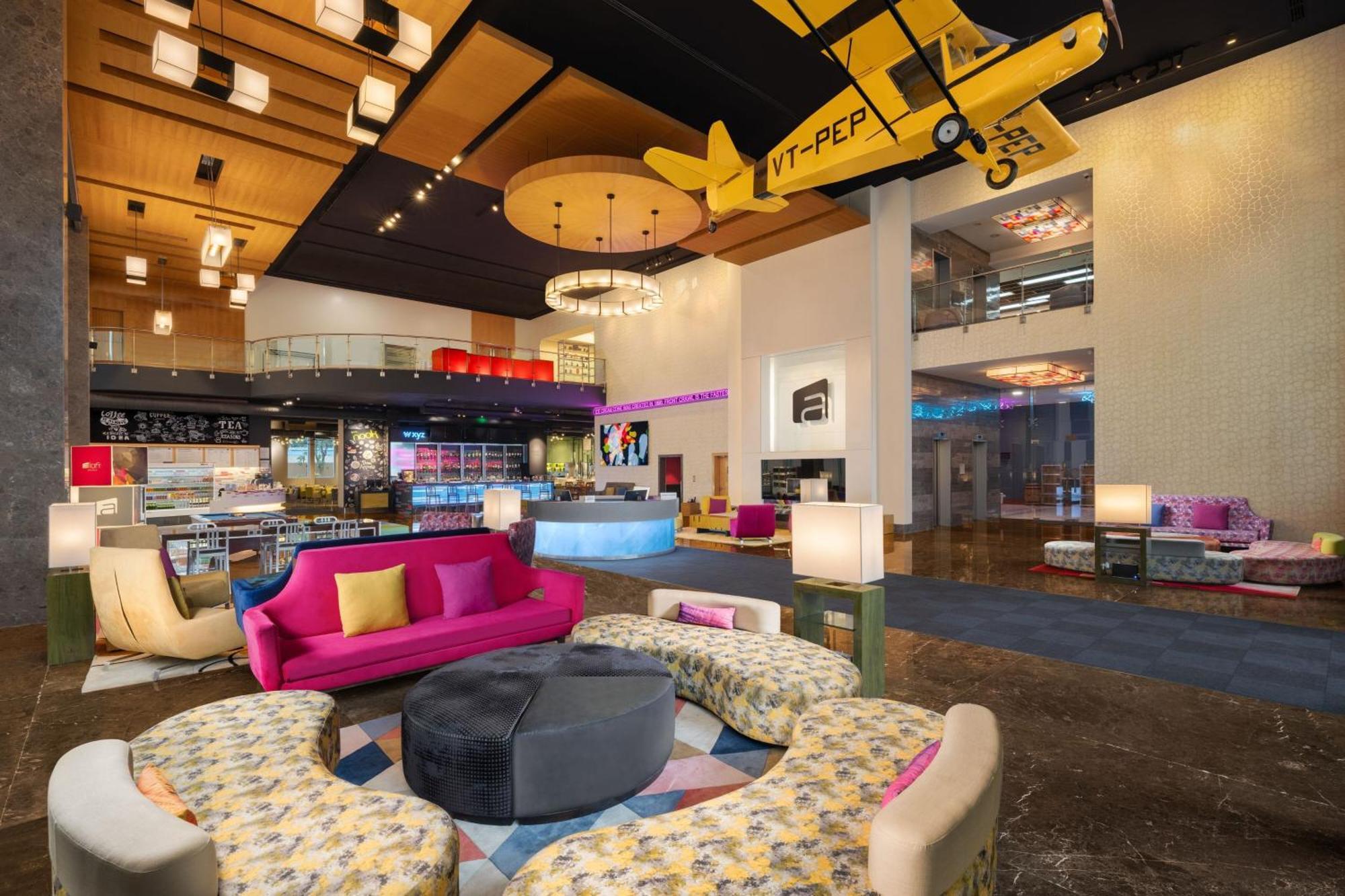 Aloft Bengaluru Outer Ring Road Hotel Exterior foto