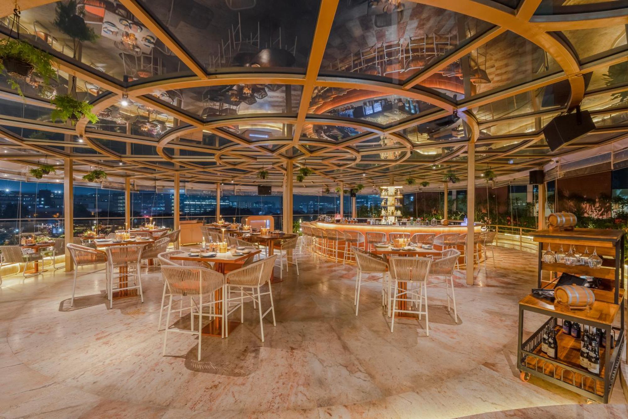 Aloft Bengaluru Outer Ring Road Hotel Exterior foto