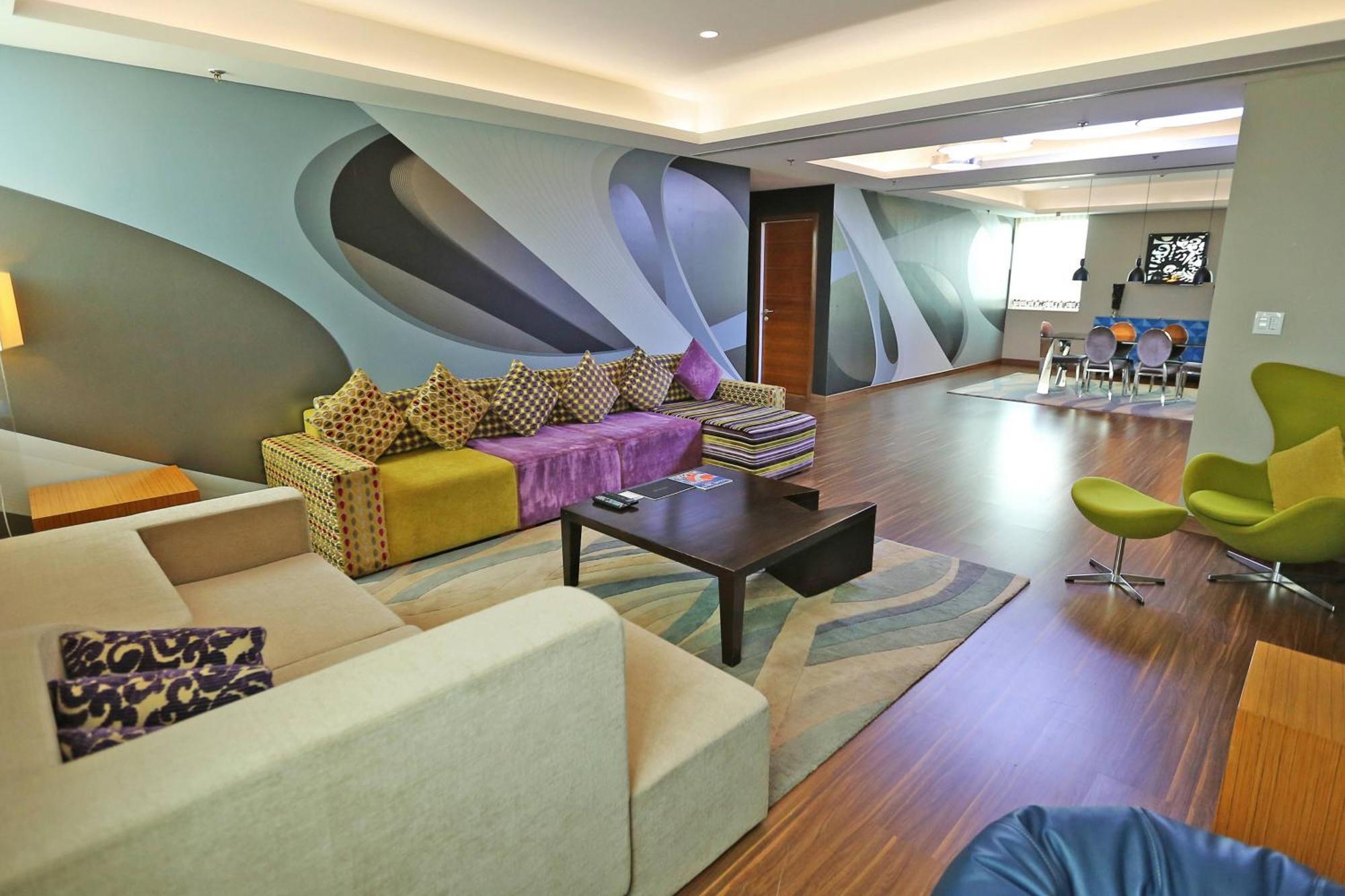 Aloft Bengaluru Outer Ring Road Hotel Exterior foto